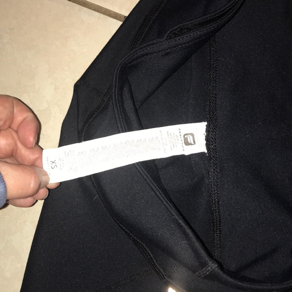 Fabletics Leggings Size XS - Picture 3 of 3